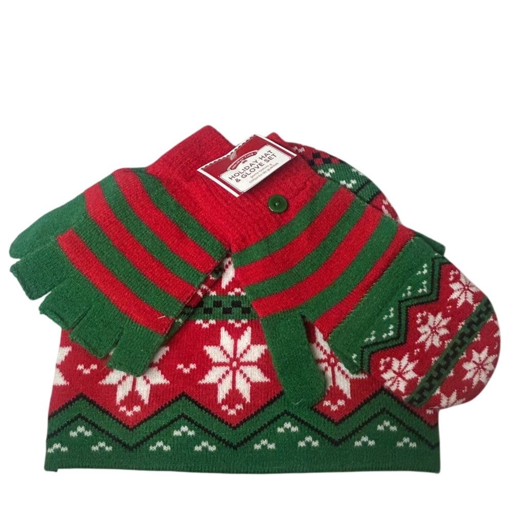 Red & Green Nordic pattern w/snowflake Christmas Beanie & Texting Mittens